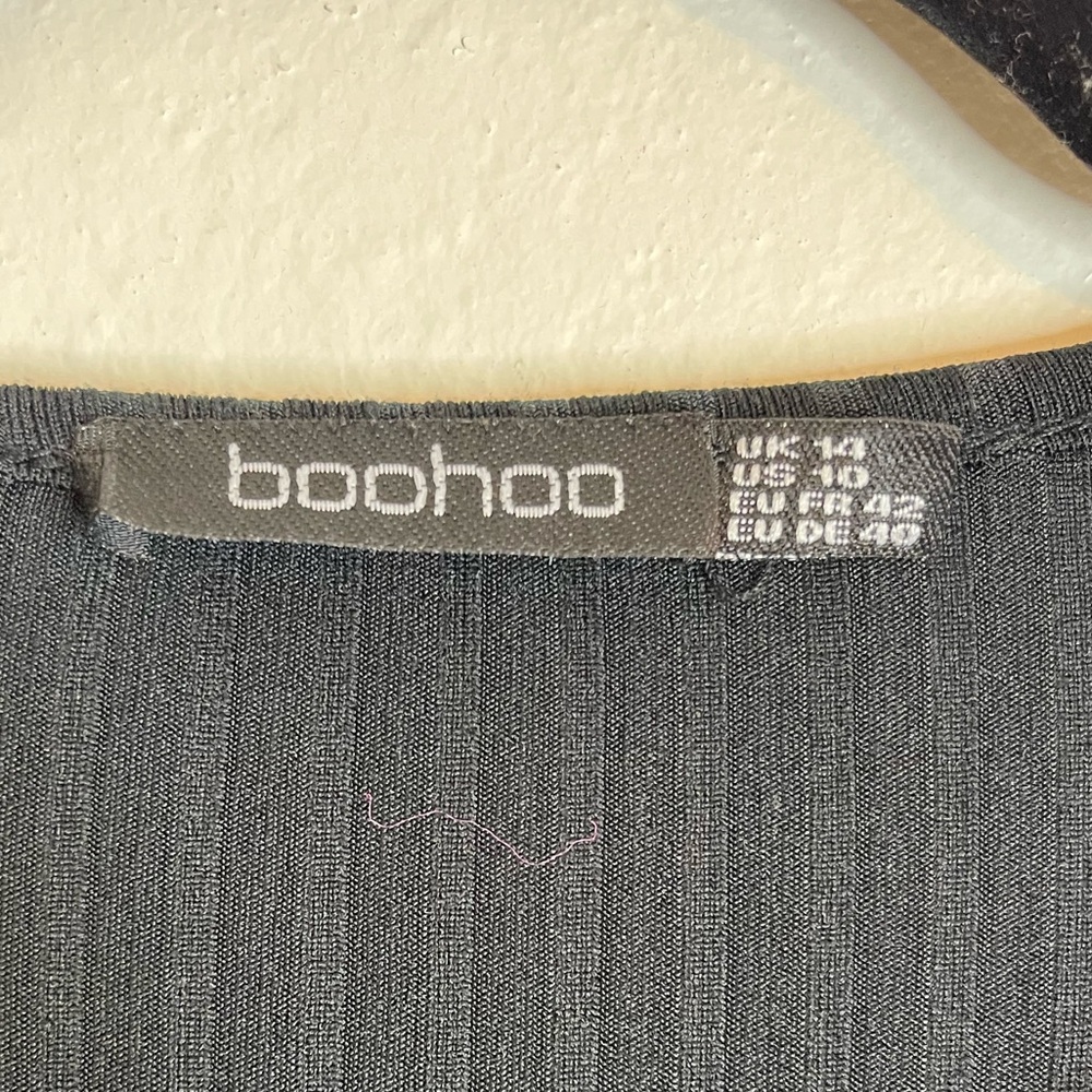 🖤Boohoo Ribbed Dress🖤 - Picture 3 of 5